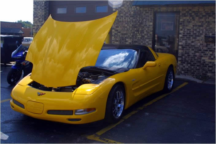 704 X 470