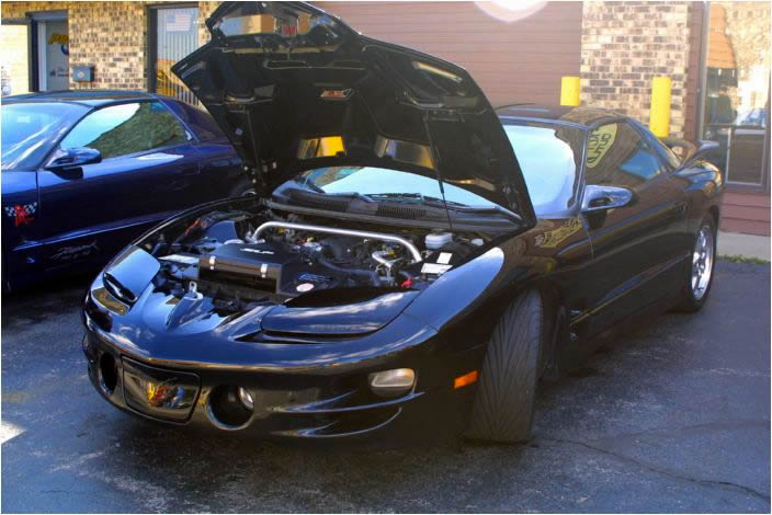 704 X 470
