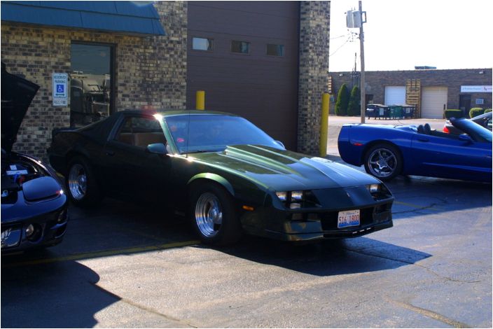 704 X 470
